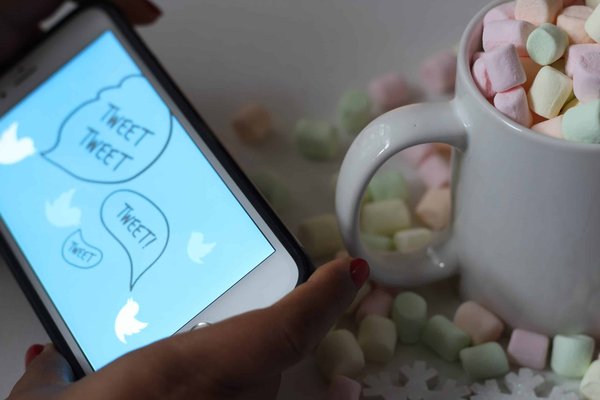 Astuces pour gérer un compte Twitter de conseil en investissement pour débutants